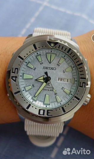 Часы seiko Prospex Ice Frost Baby Tuna sbdy053