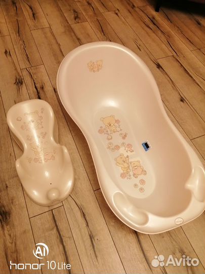 Детская ванночка с подставкой