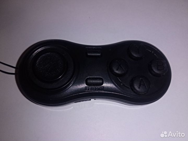 Мини Bluetooth геймпад брелок для android, ios, пк