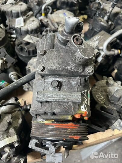 Компрессор кондиционера Volkswagen Passat Golf