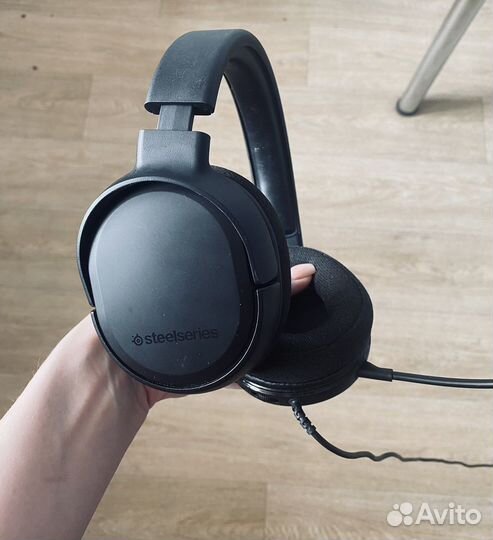 Наушники steelseries