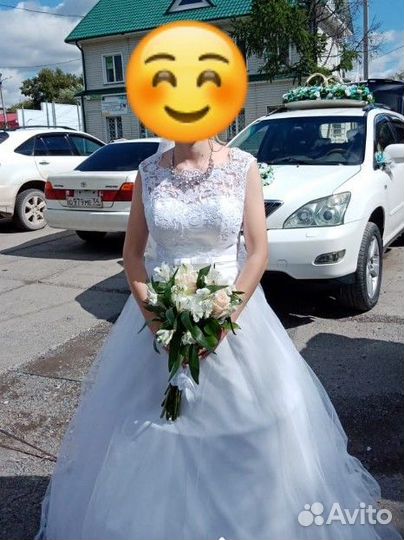Платье свадебное