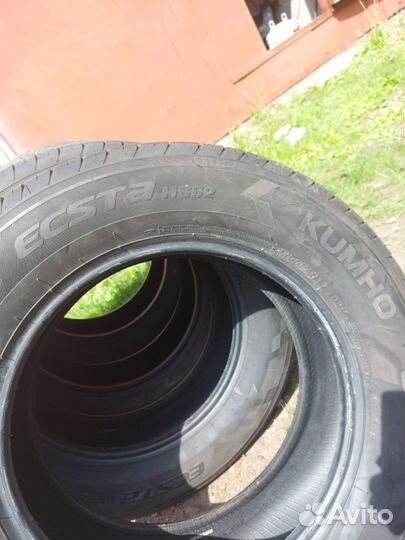 Kumho Ecsta HS52 225/65 R17 V