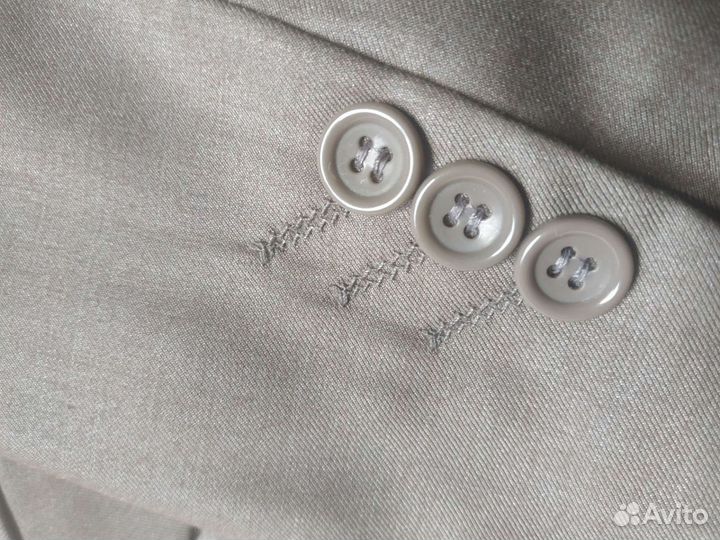 Костюм пиджак и брюки новый 8-11 лет