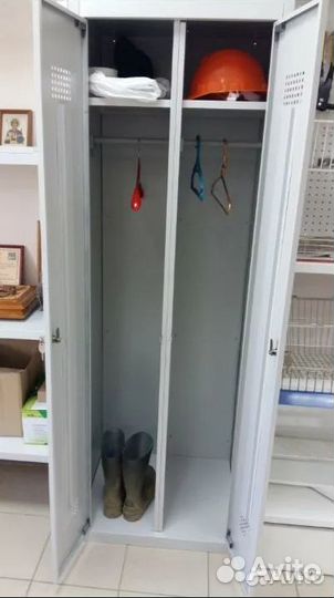 Шкафы металлические для раздевалок