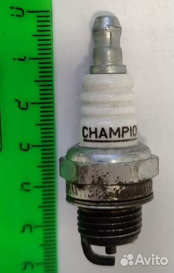 Свеча зажигания для мотокосы, триммера, бензопилы