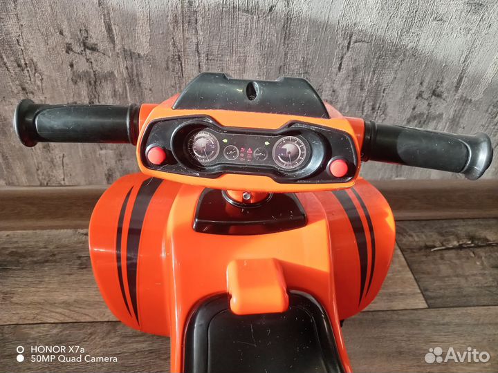 Машина каталка