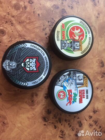 Чемпионские Шайбы Ак Барса разных лет