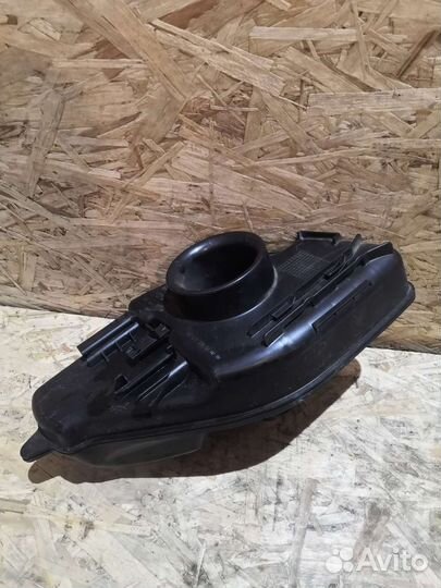 Резонатор воздушного фильтра Peugeot 3008