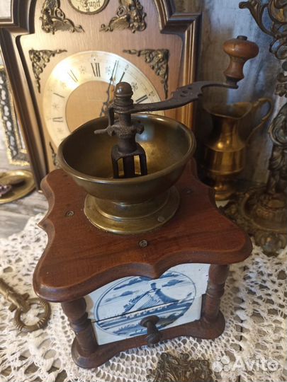 Кофемолка ручная