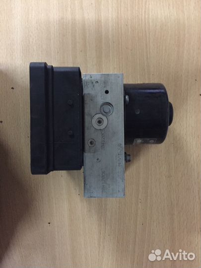 Блок управления ABS Volkswagen Touareg GP