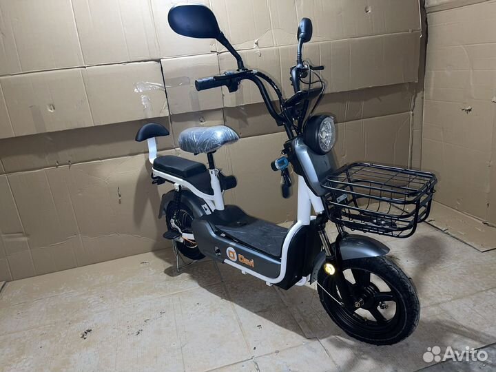 Новые электроскутера электровелосипеды