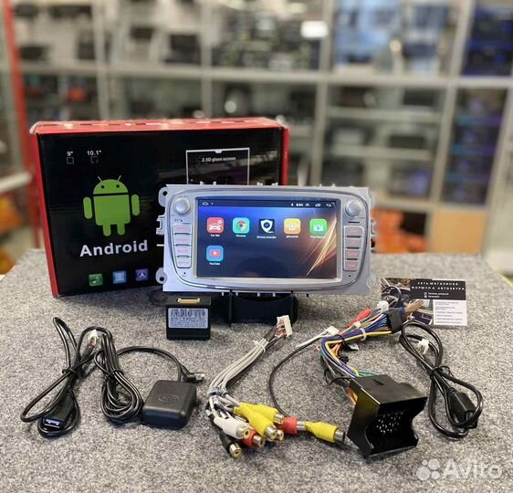 Универсальное гу Ford Mondeo 4 Focus 2 Android