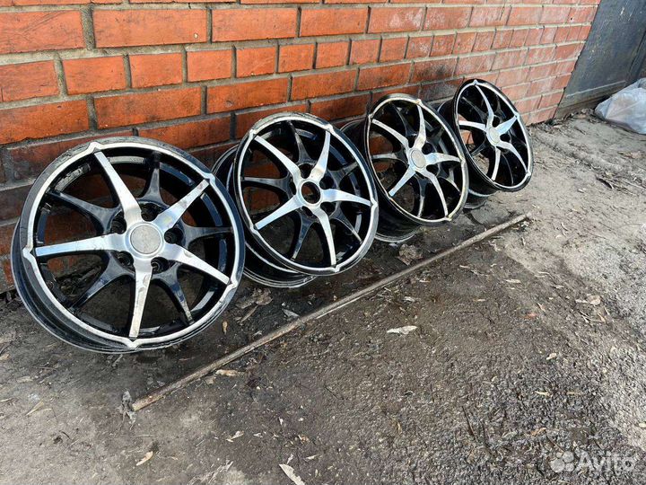 5 108 R15 Ford Volvo Форд диски