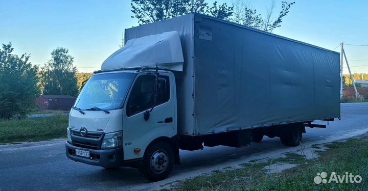 Hino 300 (Dutro), 2012