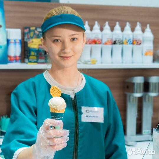 Продавец мороженого