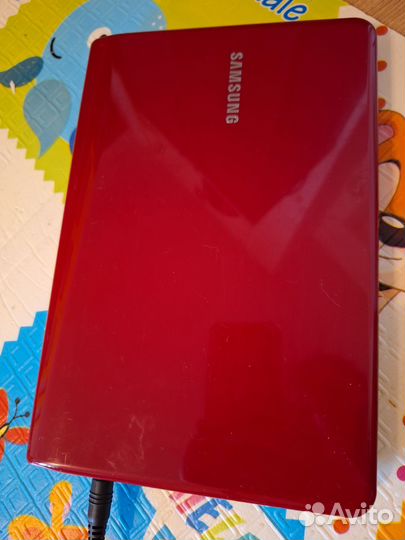 Ноутбук samsung