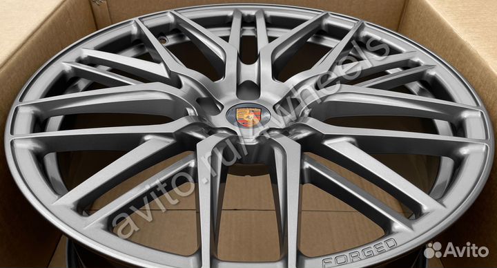 Кованые диски Porsche Macan R20 наличие