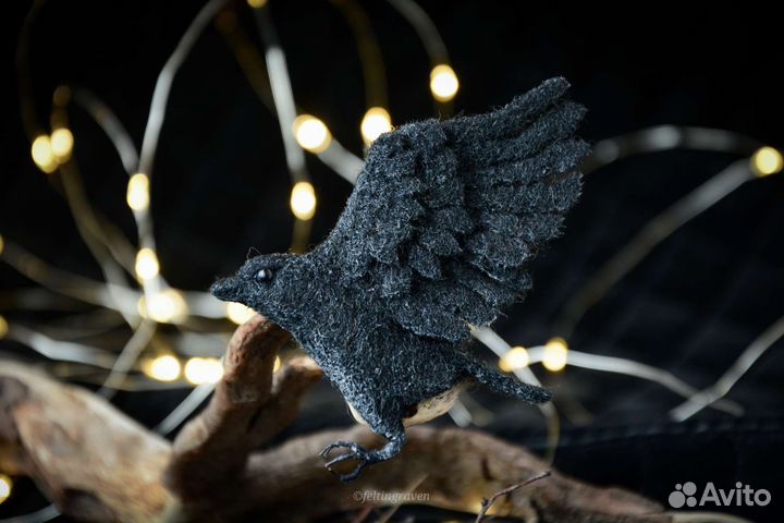 Брошь - значок Ворон