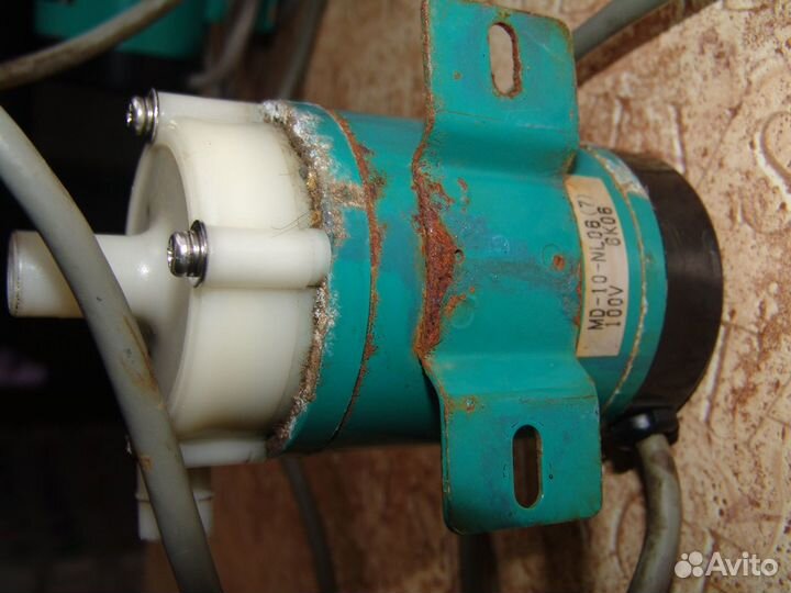 Помпа Iwaki MD-10