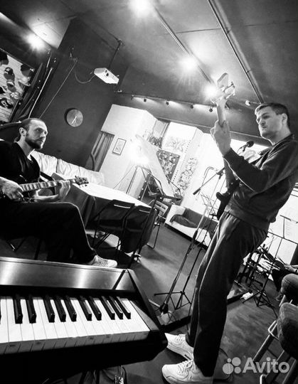 Обучение игре на гитаре