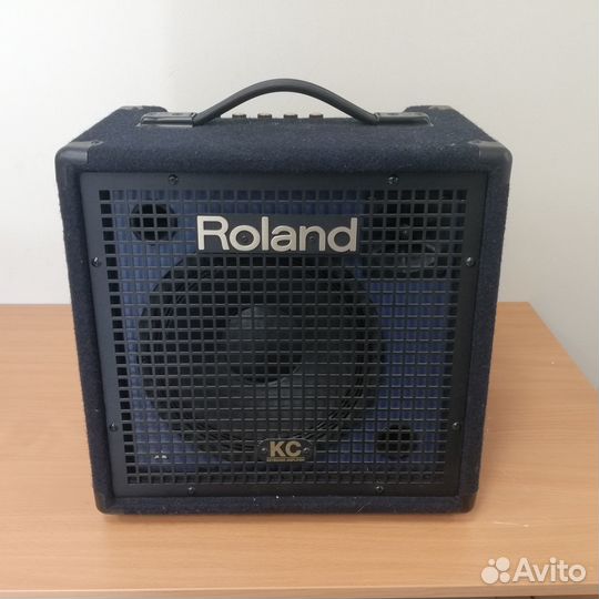 Клавишный комбо-усилитель Roland KC-60