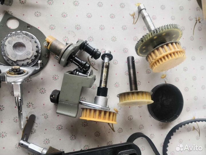 Запчасти для кино проэктора Радуга