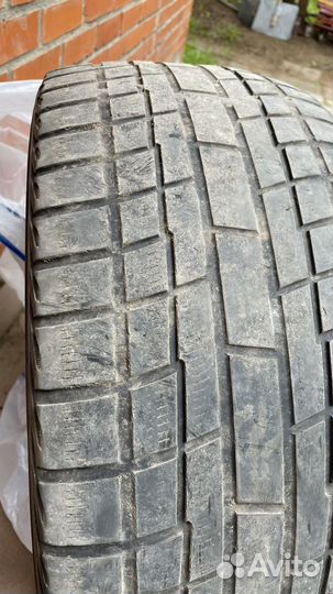 Yokohama Ice Guard IG30 245/45 R18 96