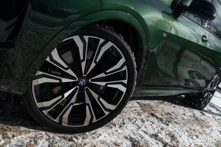 BMW X7 3.0 AT, 2024, 6 450 км