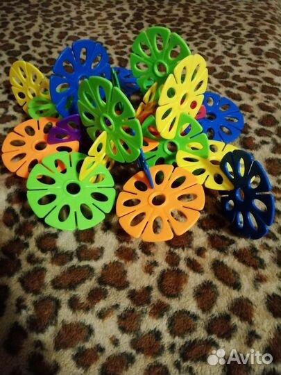 Игрушка Конструктор