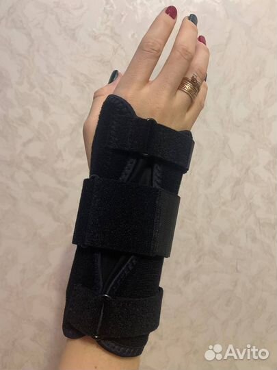 Ортез на лучезапястный сустав