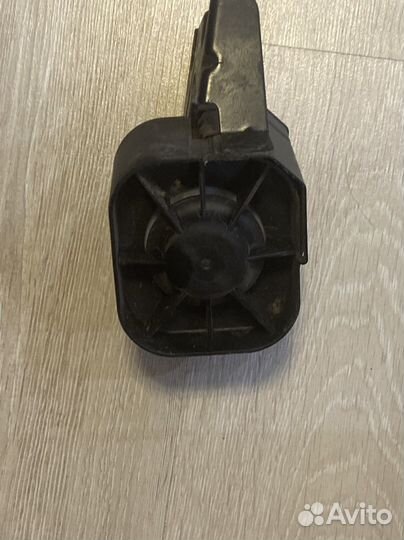 Звуковой сигнал Opel Astra GTC 1.4 2012