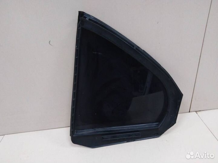 Стекло двери задней правой форточка Mitsubishi Lan