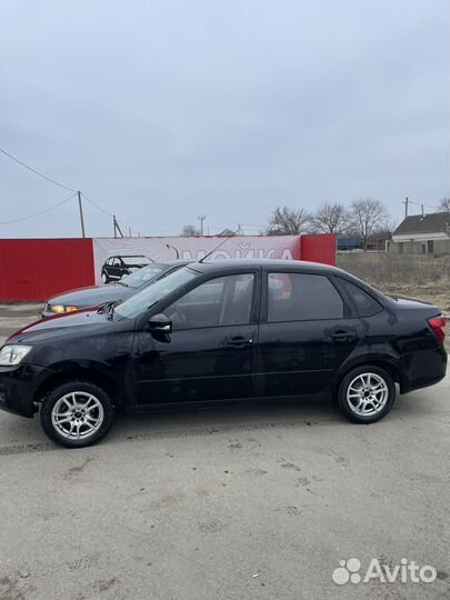 LADA Granta 1.6 МТ, 2012, 399 600 км