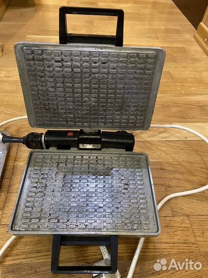 Электрическая вафельница, орешница СССР