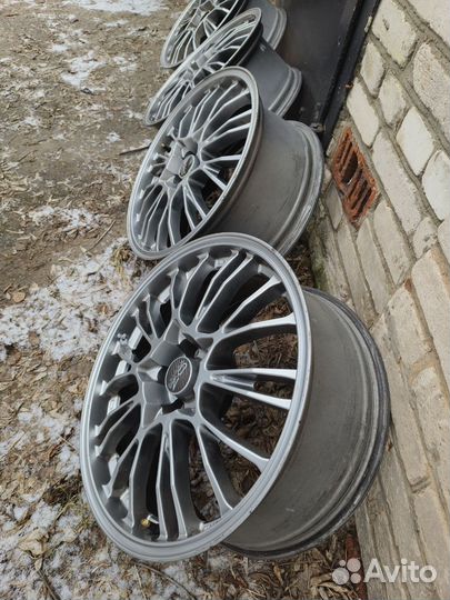 Кованные диски r18 OZ оригинал