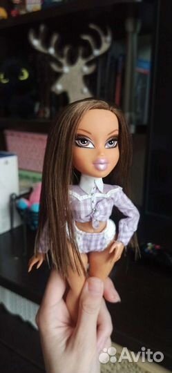 Кукла Bratz Yasmin на теле lol OMG