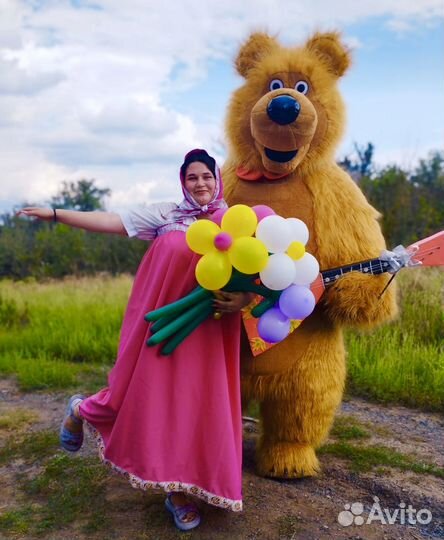 Медведь маша и медведь,ростовая кукла