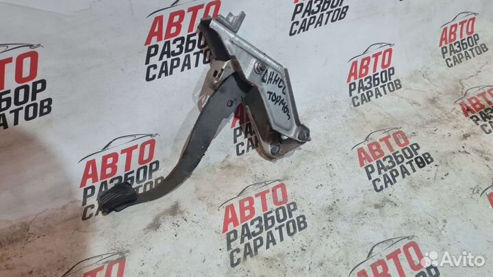 Педаль тормоза Chevrolet Lanos