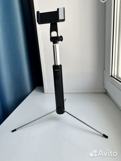 Штатив для телефона с лампой селфи палка hoco