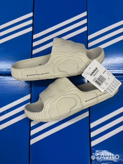 Тапочки Adidas Adilette White