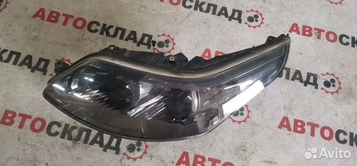 Фара головного света переднее левое Citroen C4 Б/у