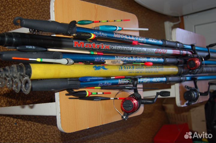 Удочки 4-5-6м.,поплавки,косынки,рамки,стульчик