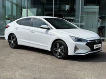 Hyundai Elantra 1.6 AT, 2019, 34 677 км, с пробегом, цена 1 975 000 руб.