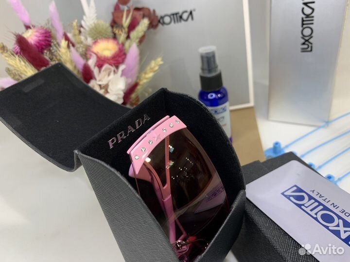 Солнцезащитные очки Prada оригинал