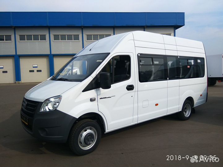 Водитель микроавтобуса