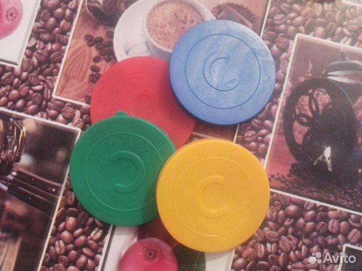 Крышка пластмассовая