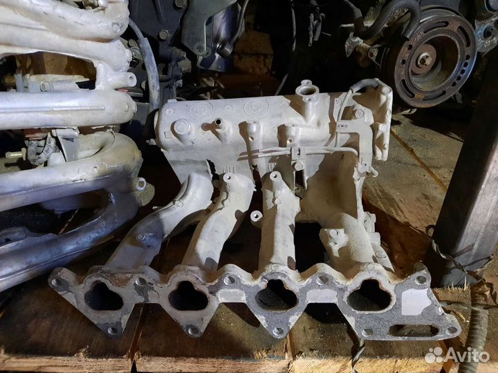 Впускной коллектор Mitsubishi Lancer 9 1.6 араб