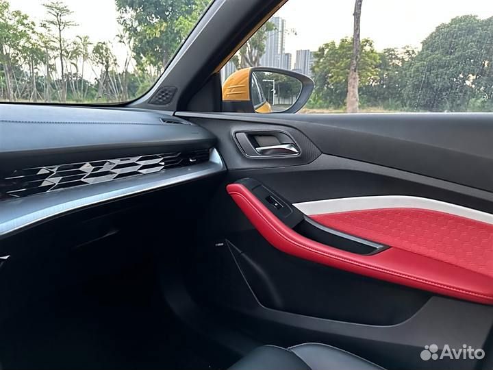 MG 5 1.5 CVT, 2022, 10 000 км