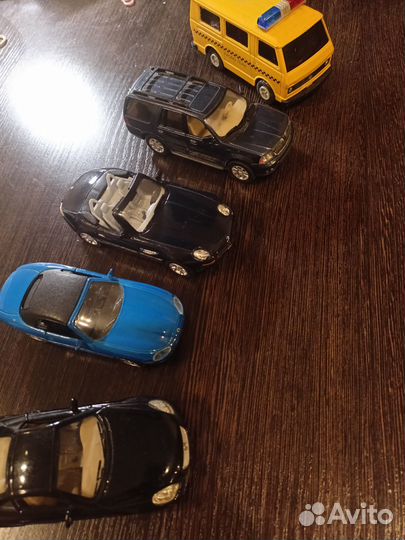 Машинки модельки